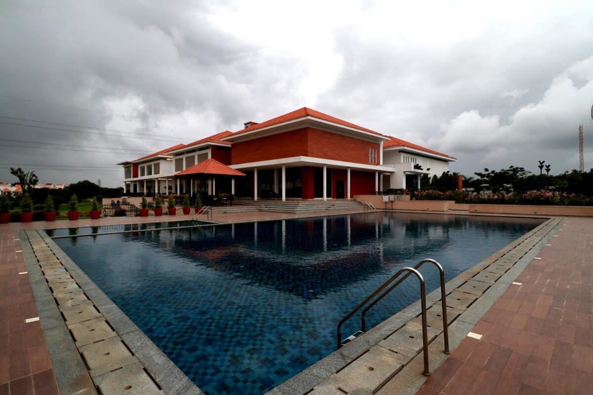 Welcome To Serenity-Luxury Villa At Prestige Augusta Golf Village Bangalore Exterior foto